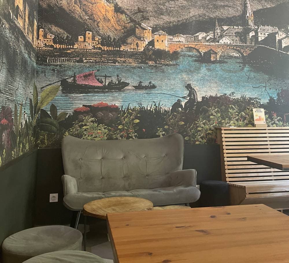 Columbus café