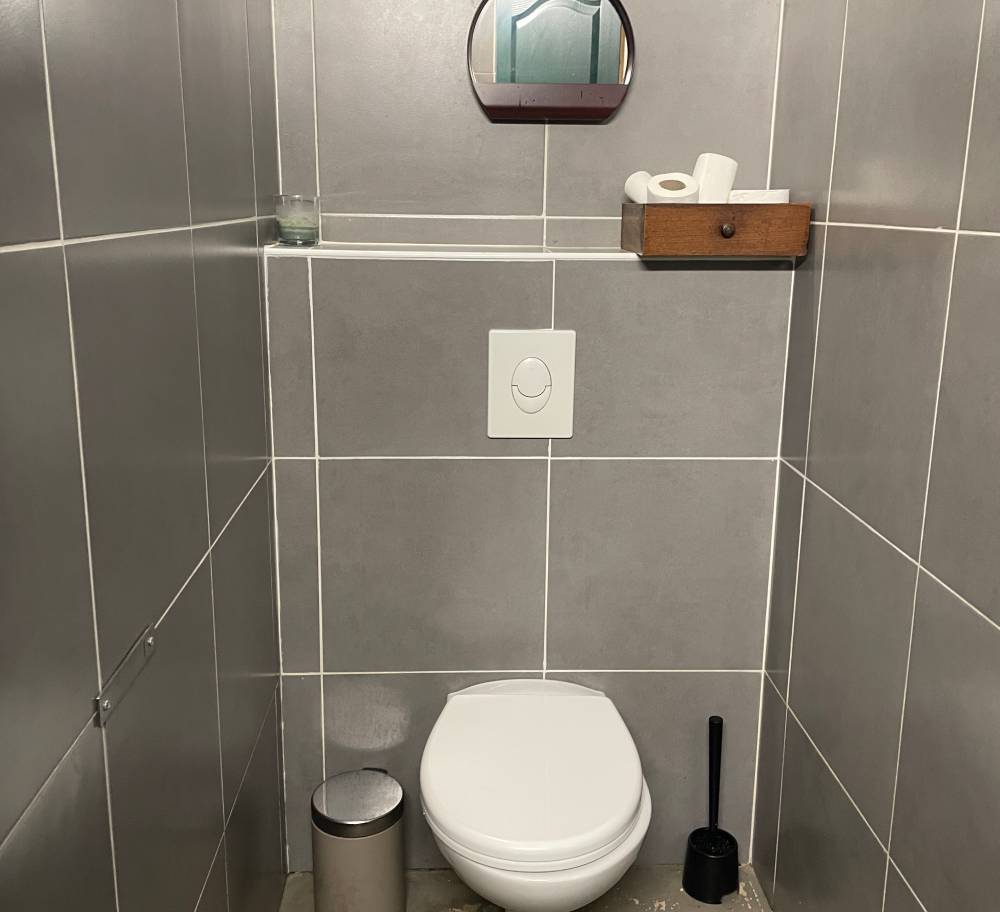 Ici Grenoble Grenoble - Toilettes